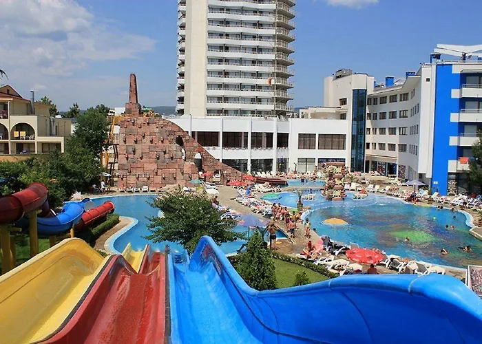 Kuban & Aquapark 4* ساني بيتش