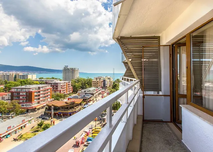 Kuban & Aquapark ساني بيتش