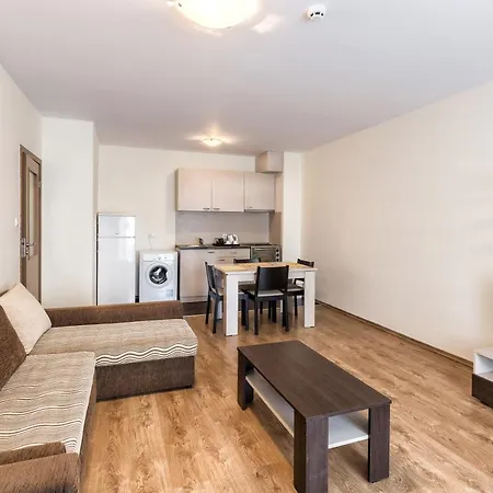 מלון Kuban & Aquapark סאני ביץ'