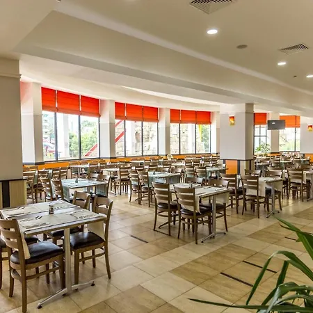 Kuban & Aquapark ساني بيتش