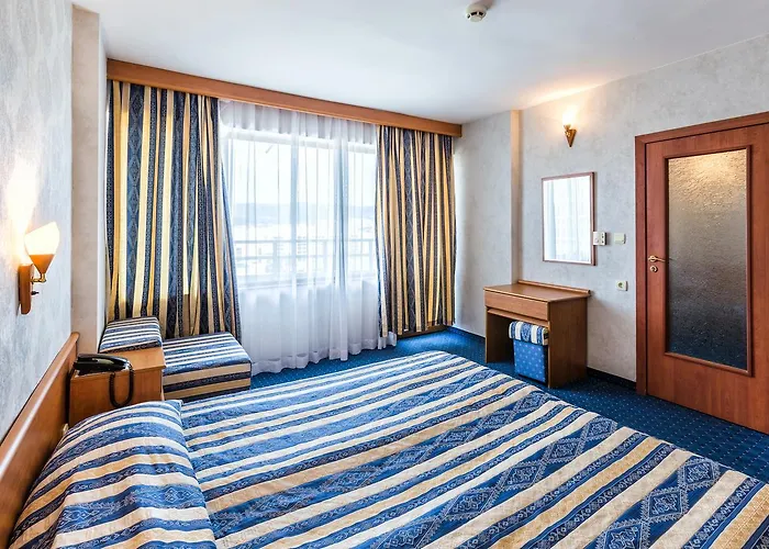 кубан хотел&аквапарк - ол инклузив 4* Слънчев бряг